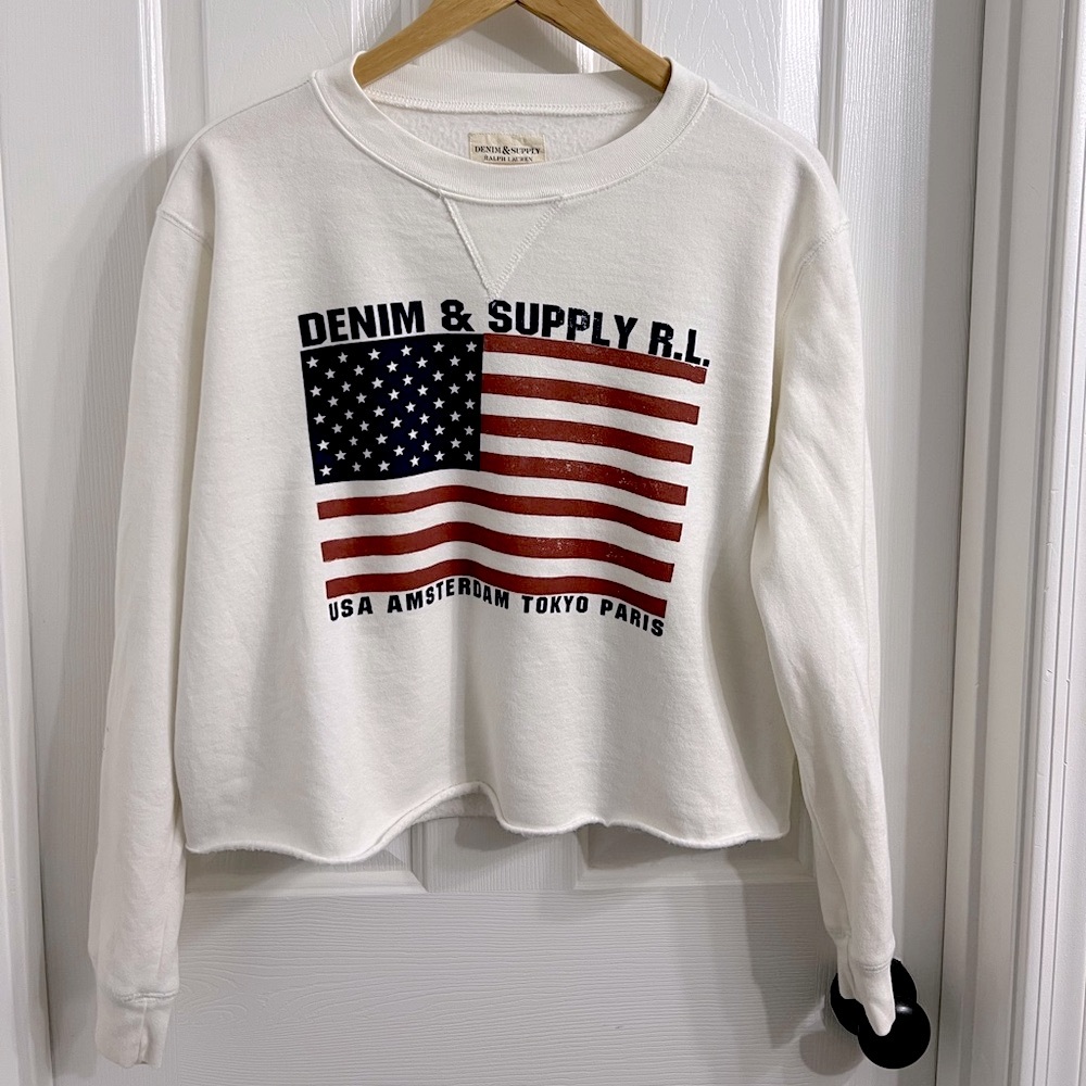 Denim & Supply Ralph Lauren
Cropped Fleece Sweatshirt Size Medium